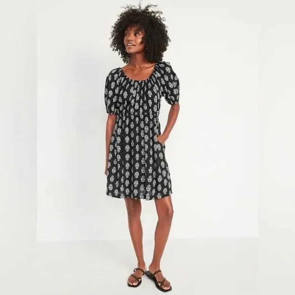 Old Navy Black Feather Print Cutout Dress